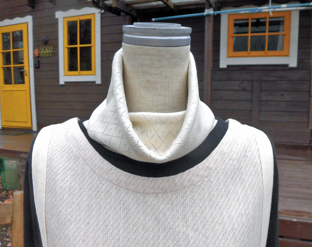 ネックウオーマー